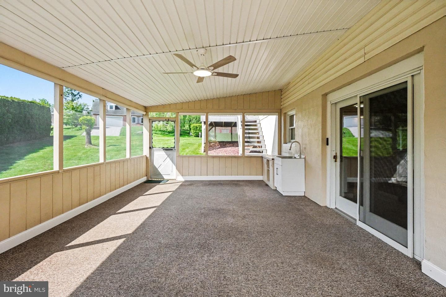 18 Palm Lane photo 12