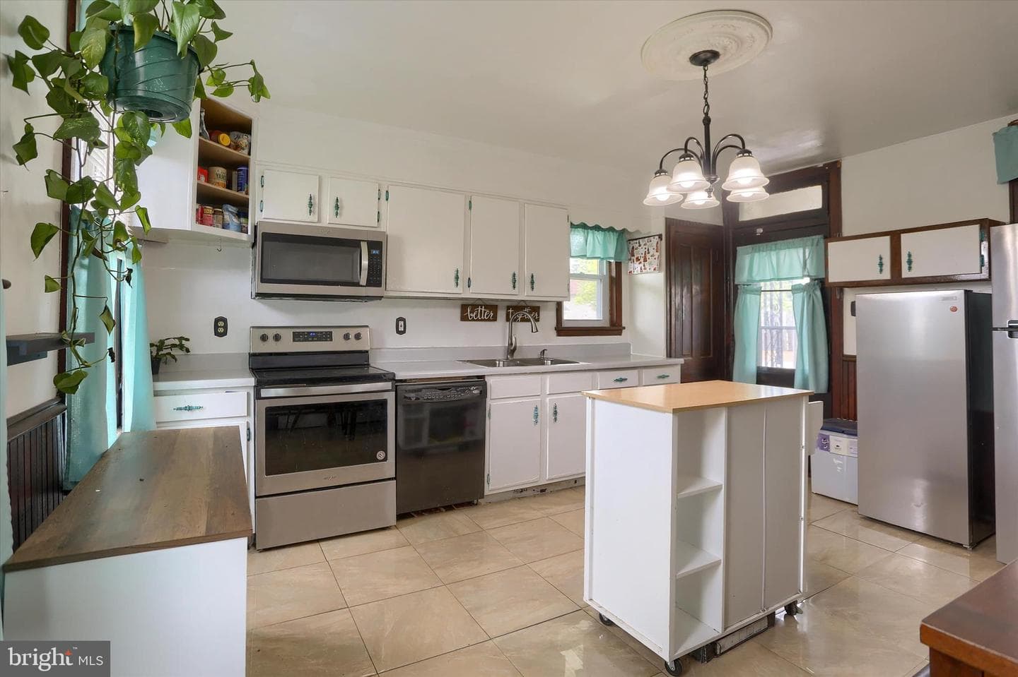 120 S 5th Avenue photo 6
