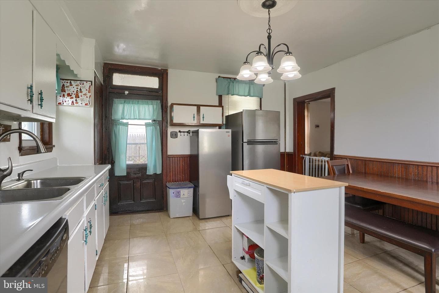 120 S 5th Avenue photo 8