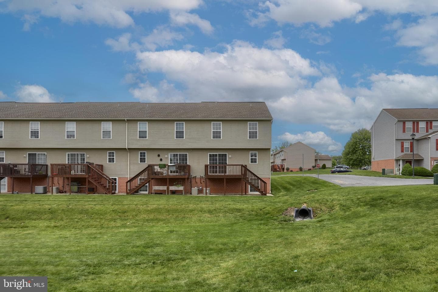 2128 Penn Street photo 22