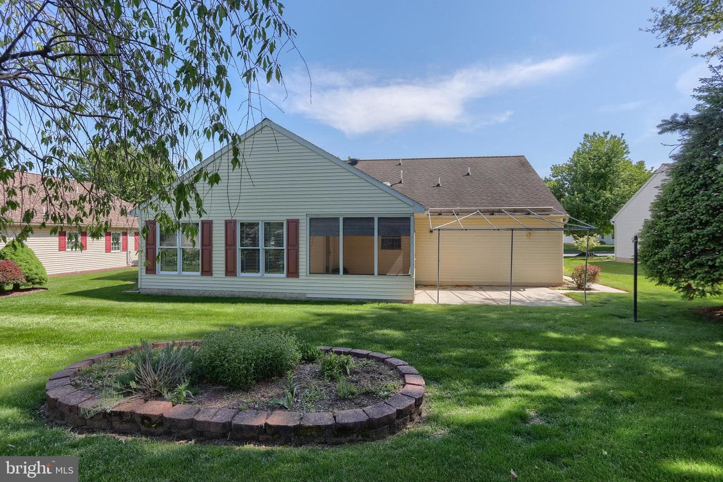 27 Rosemont Drive photo 45