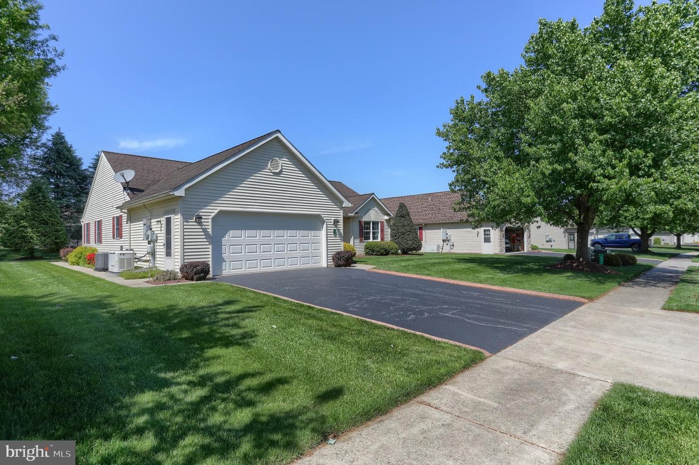 27 Rosemont Drive photo 49