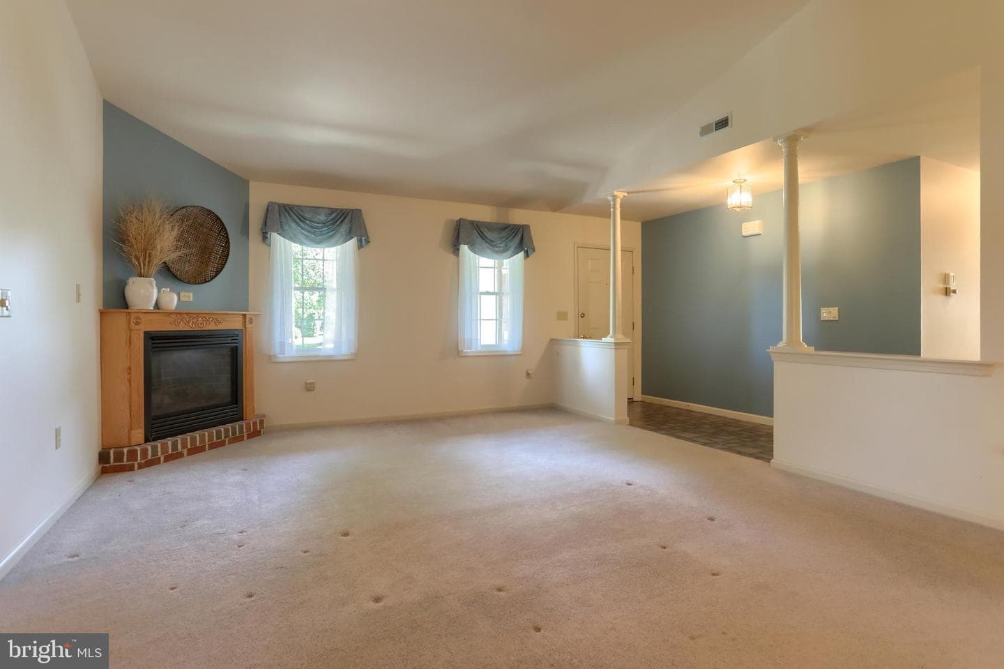 27 Rosemont Drive photo 6