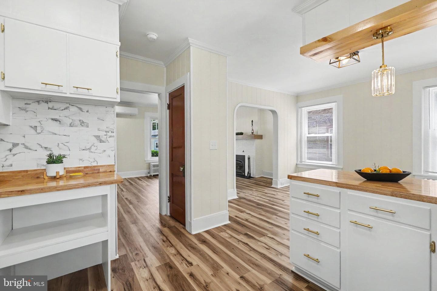 241 S 6th Street photo 10