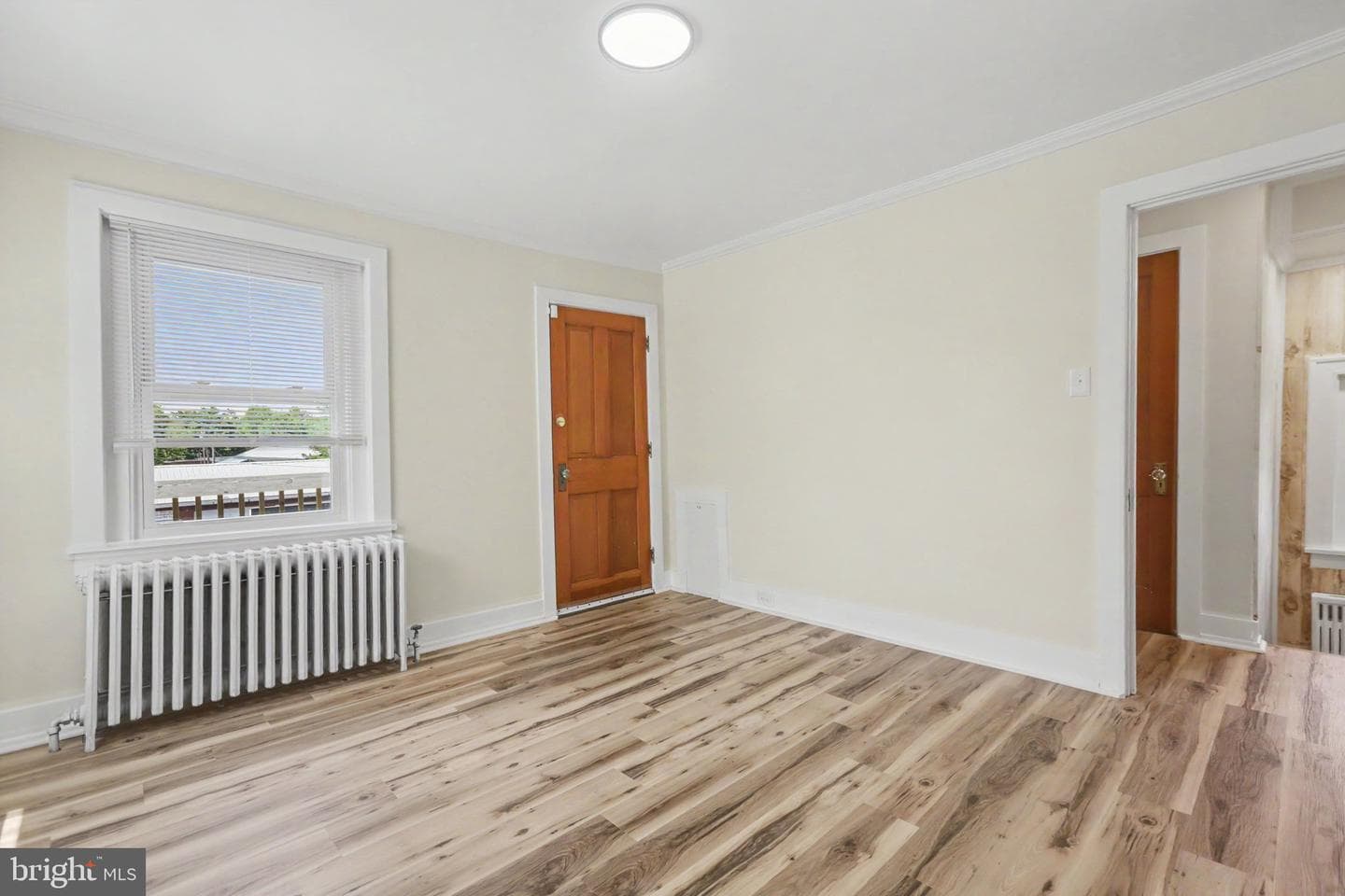 241 S 6th Street photo 17