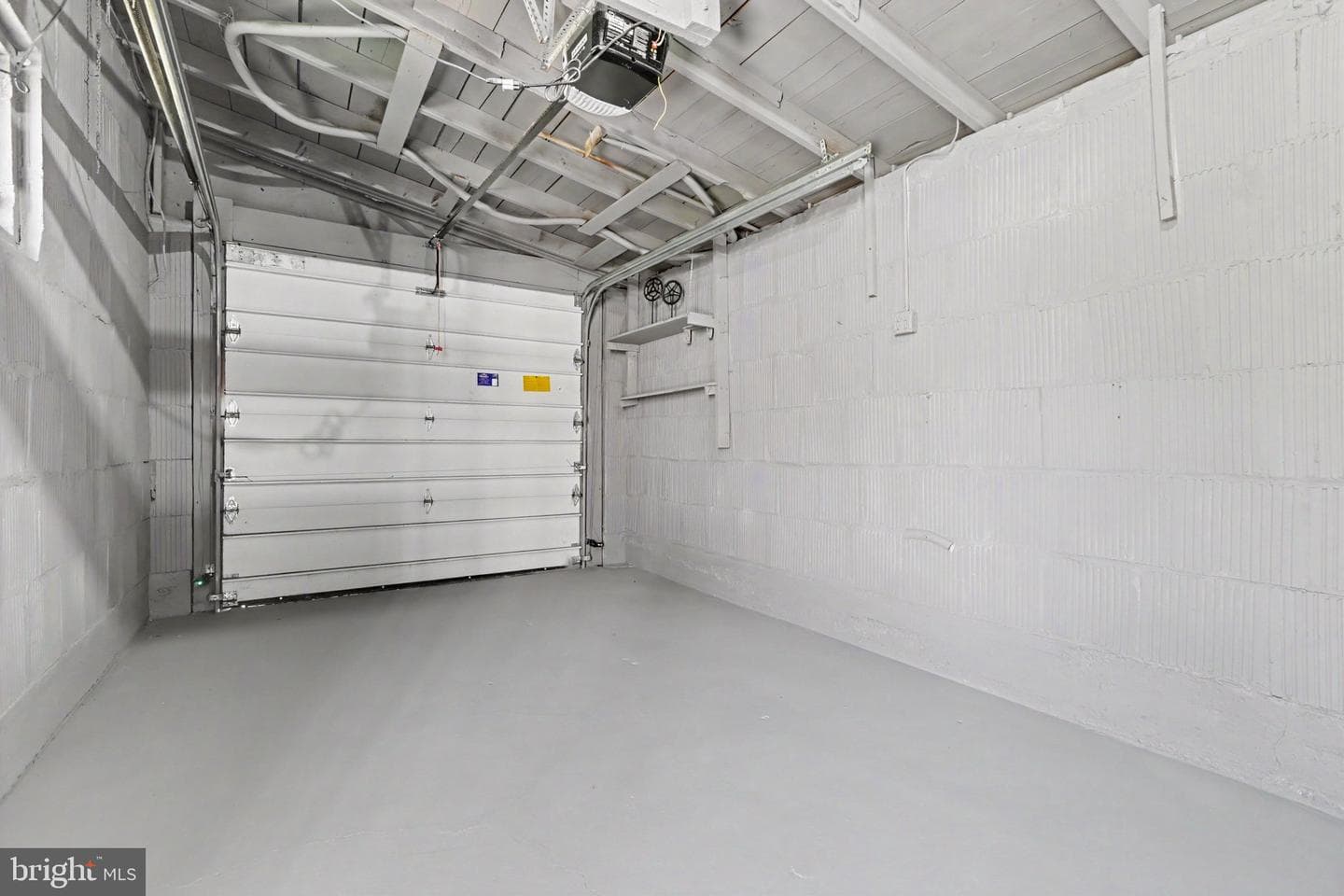 241 S 6th Street photo 25