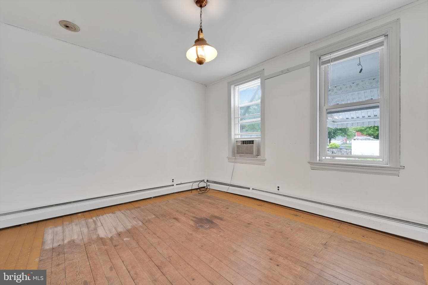 32 N Lancaster Street photo 7