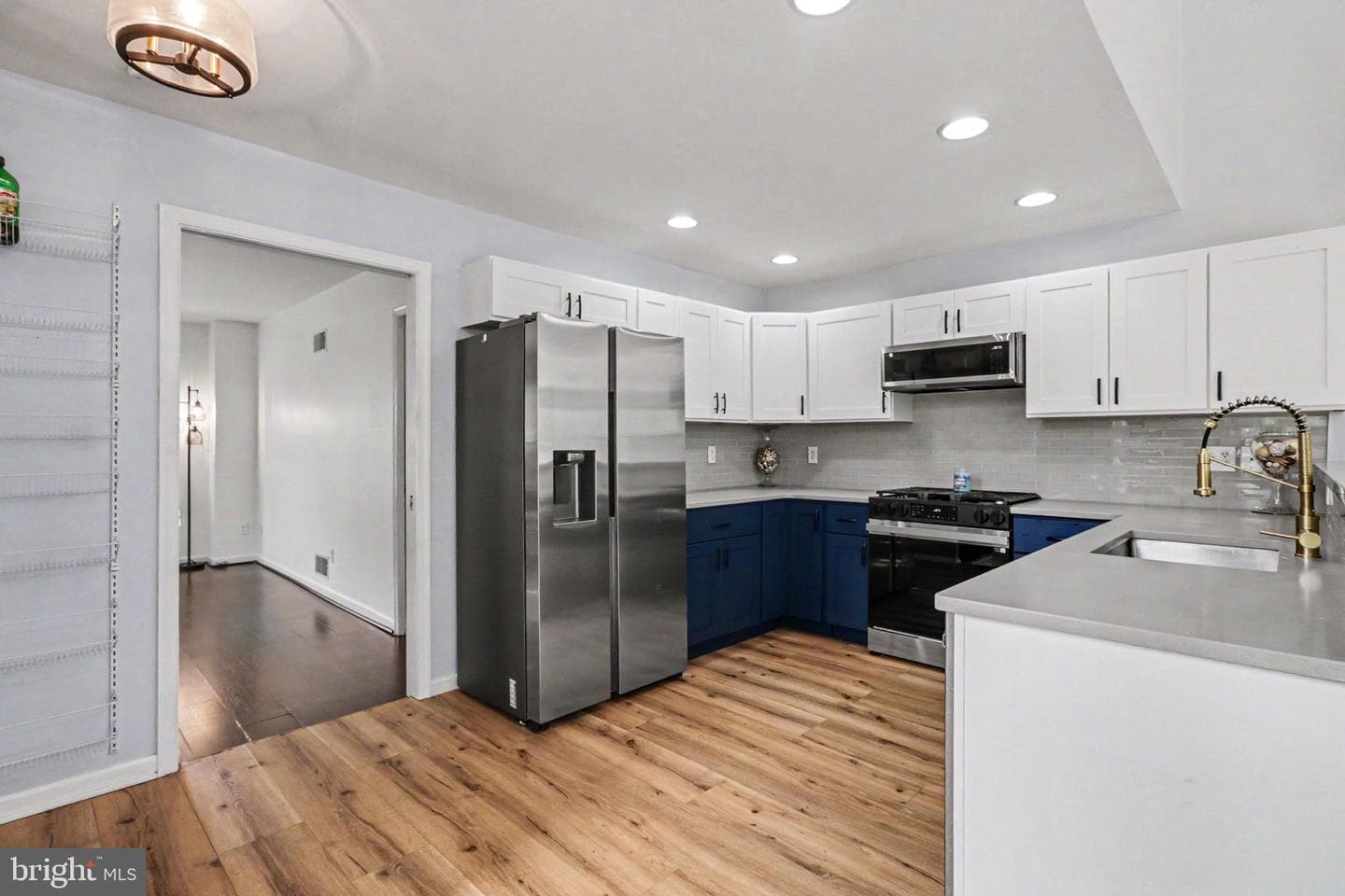 108 Woodside Court photo 9