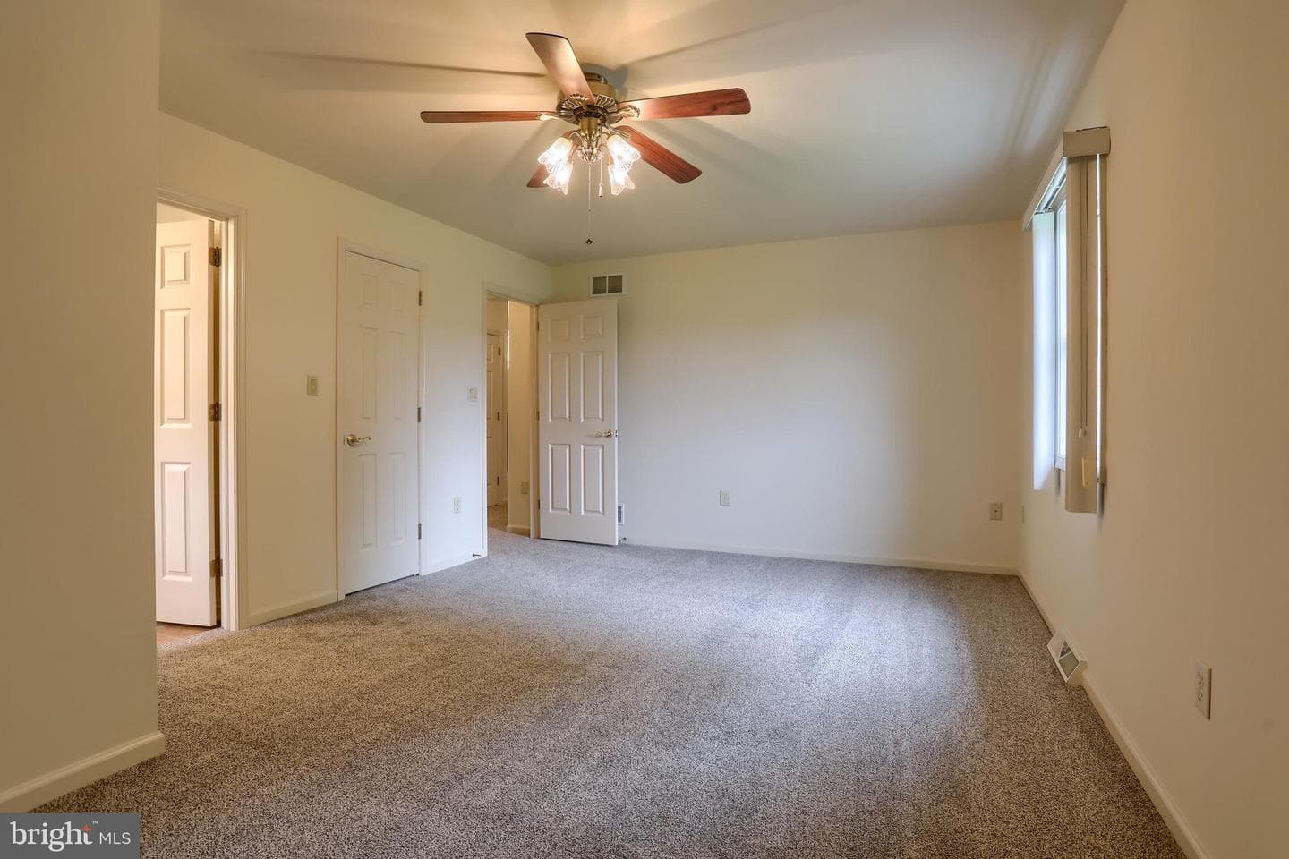 49 Springhouse Drive photo 23