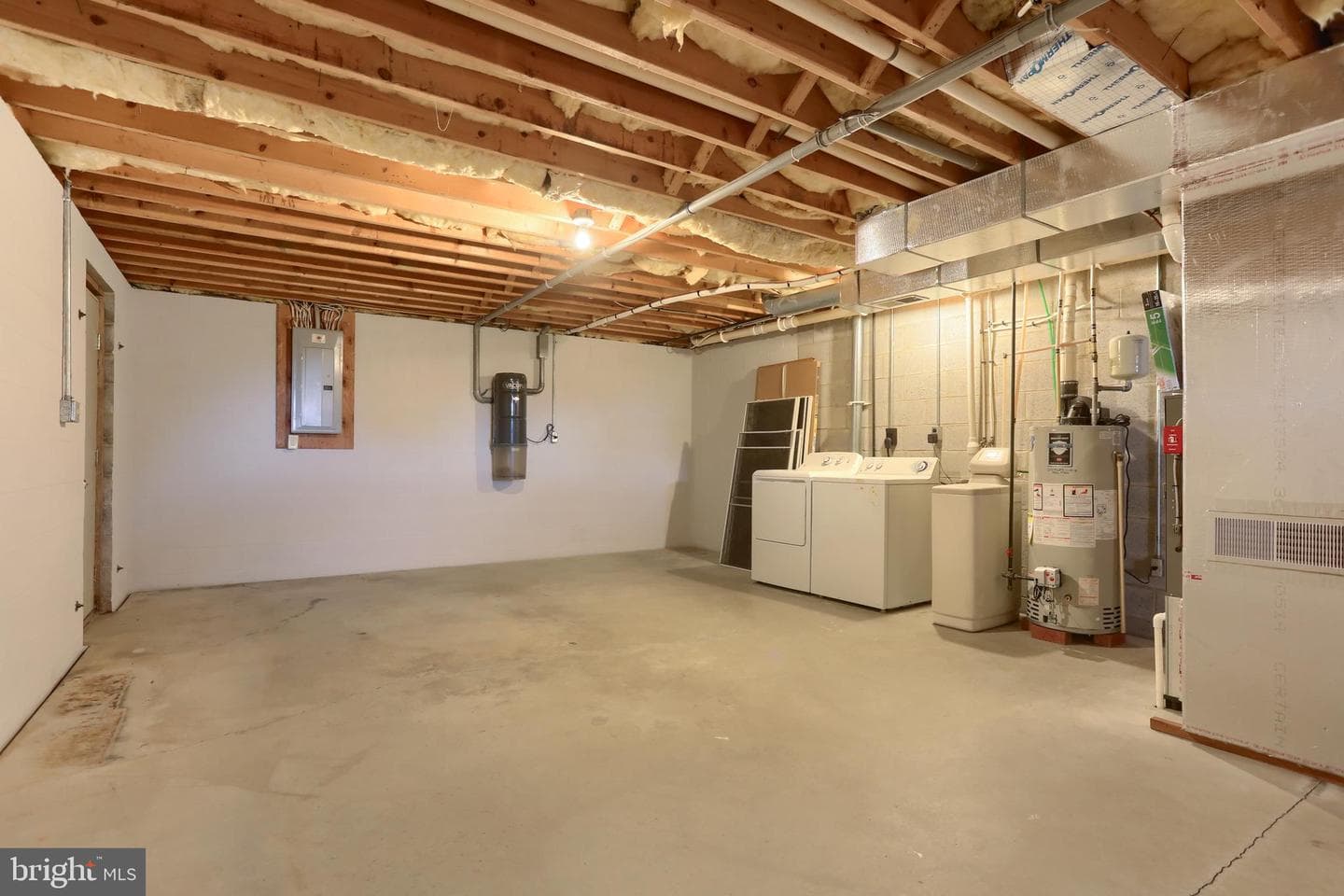 49 Springhouse Drive photo 34
