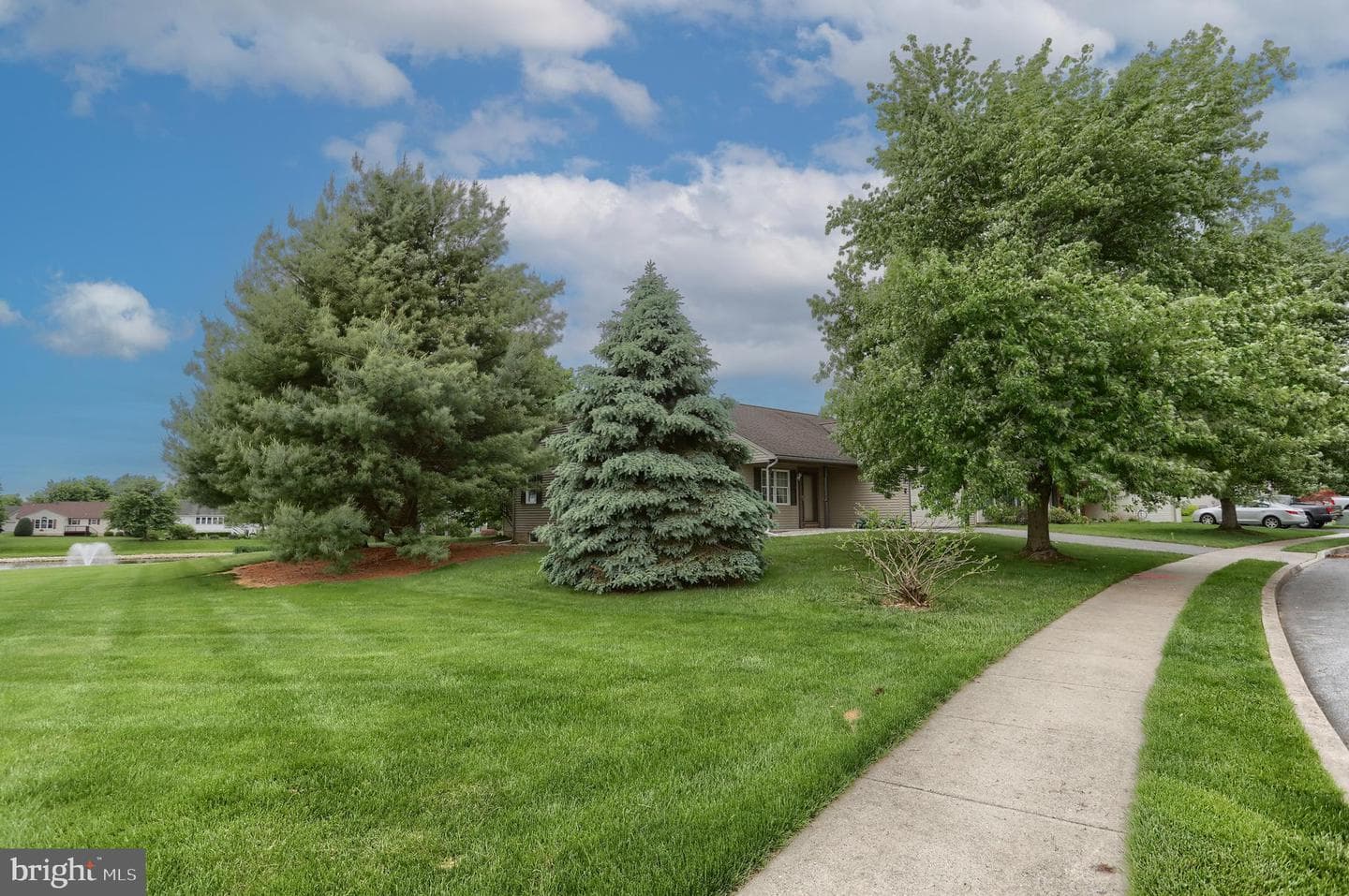 49 Springhouse Drive photo 35
