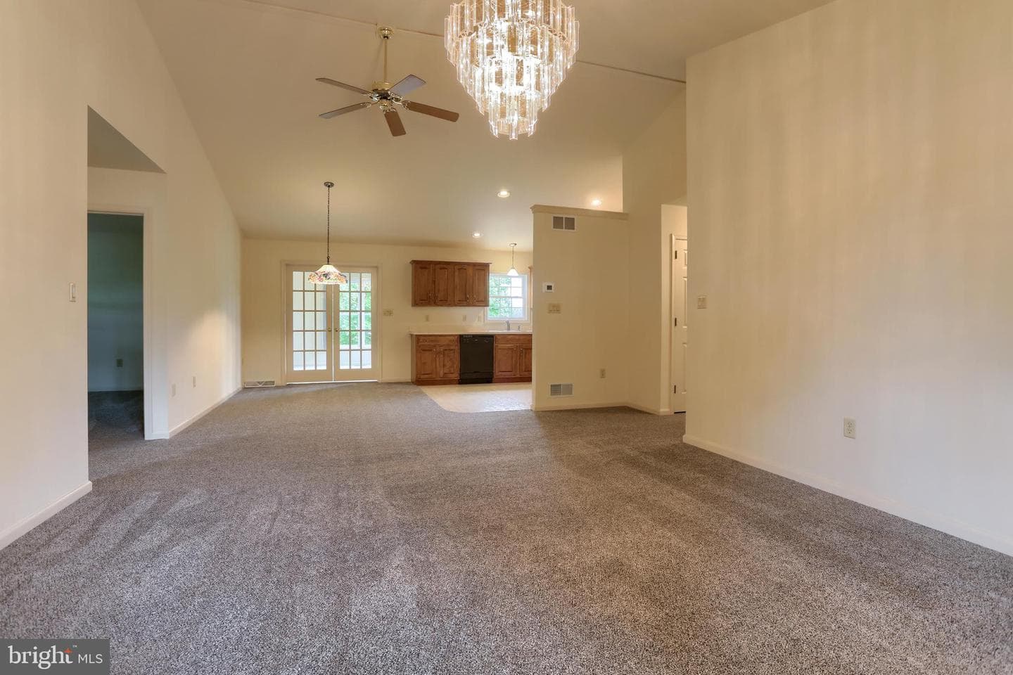 49 Springhouse Drive photo 7