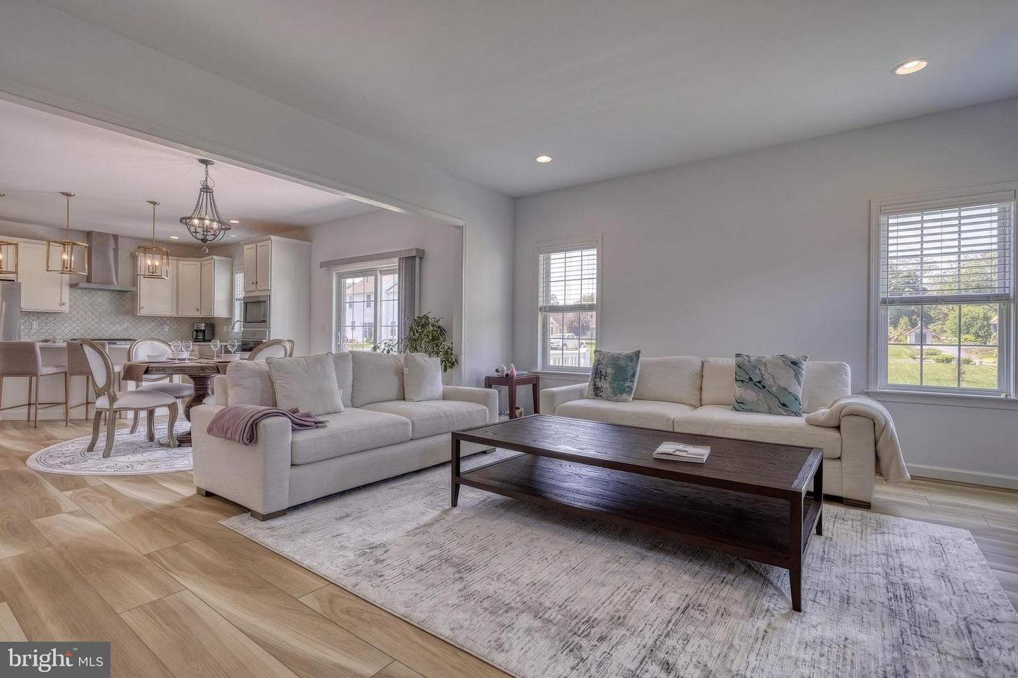 1549 Cambridge Drive photo 31