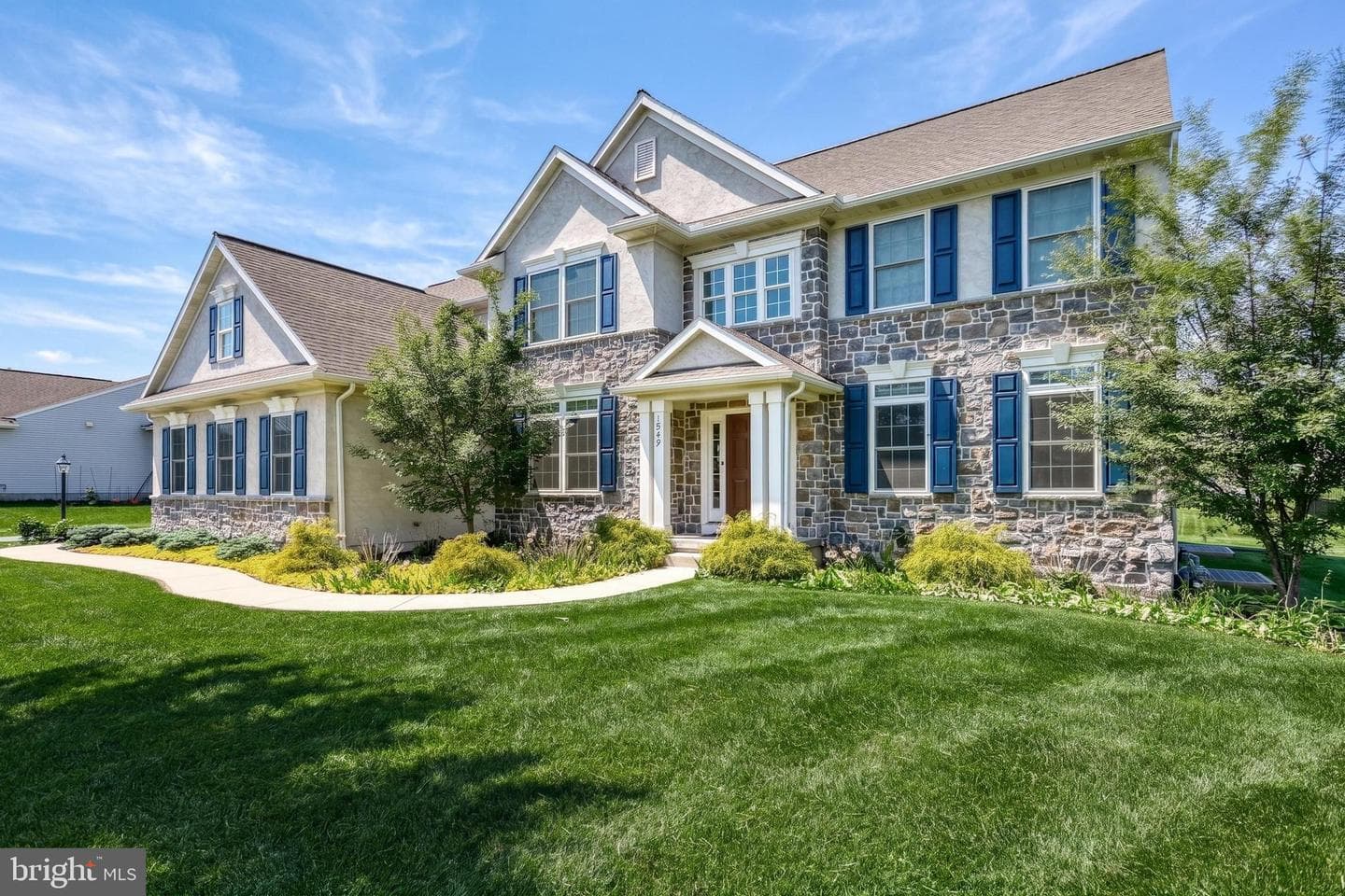 1549 Cambridge Drive photo 6