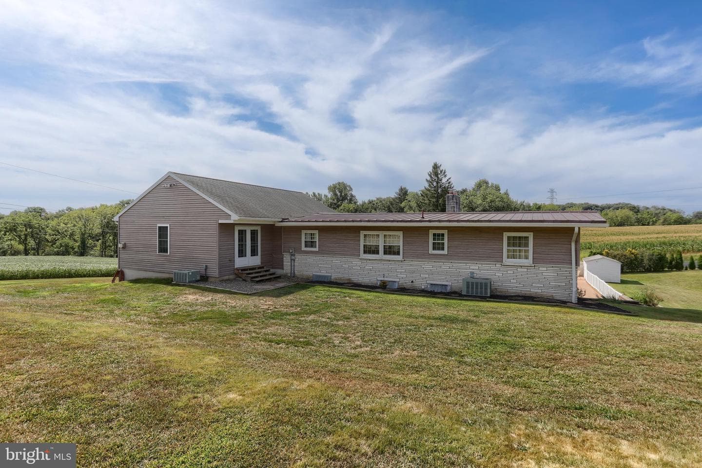 535 E Kercher Avenue photo 68