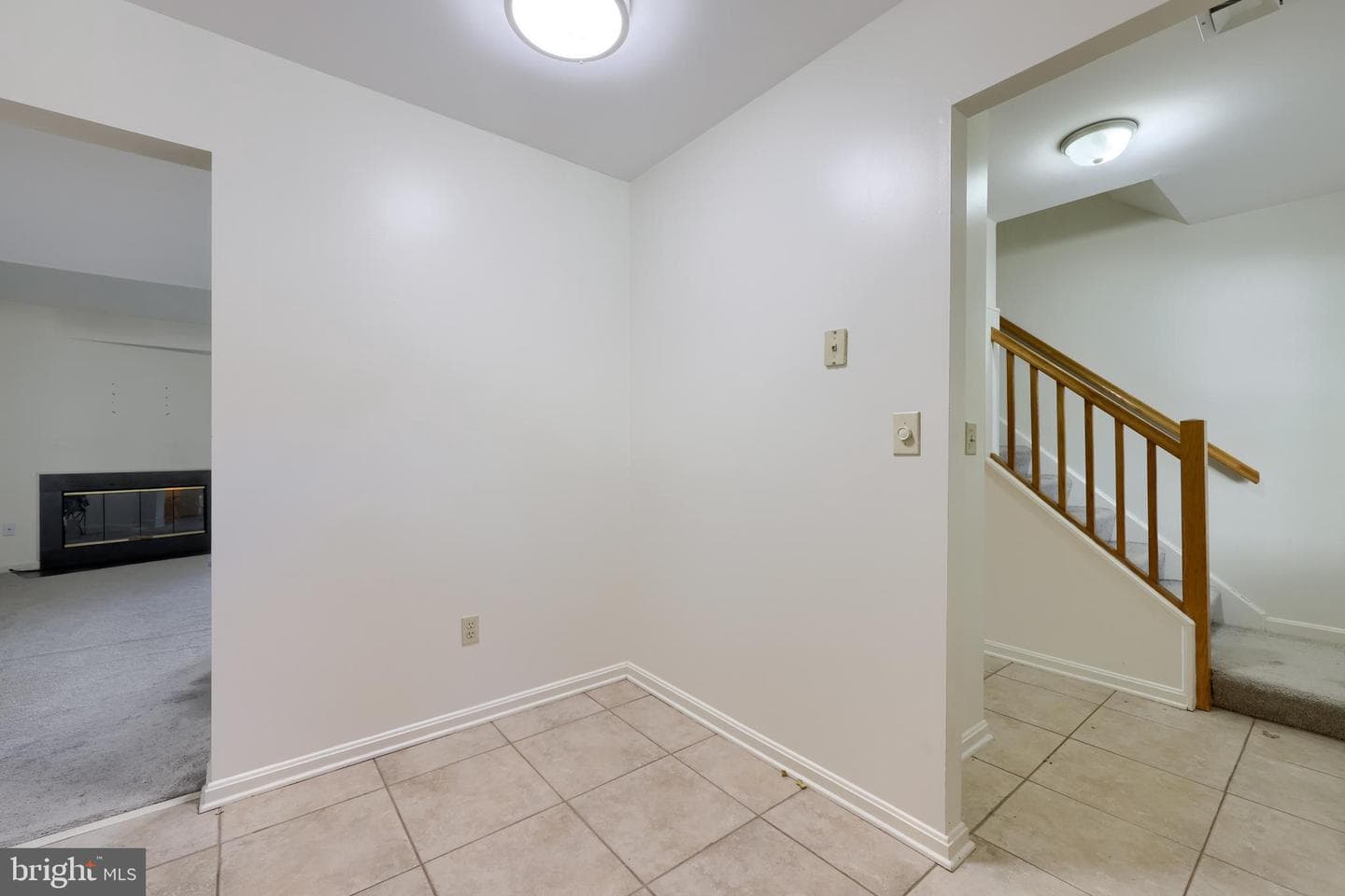 1531 Cambridge Court photo 12