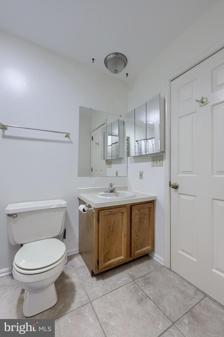 1531 Cambridge Court photo 22