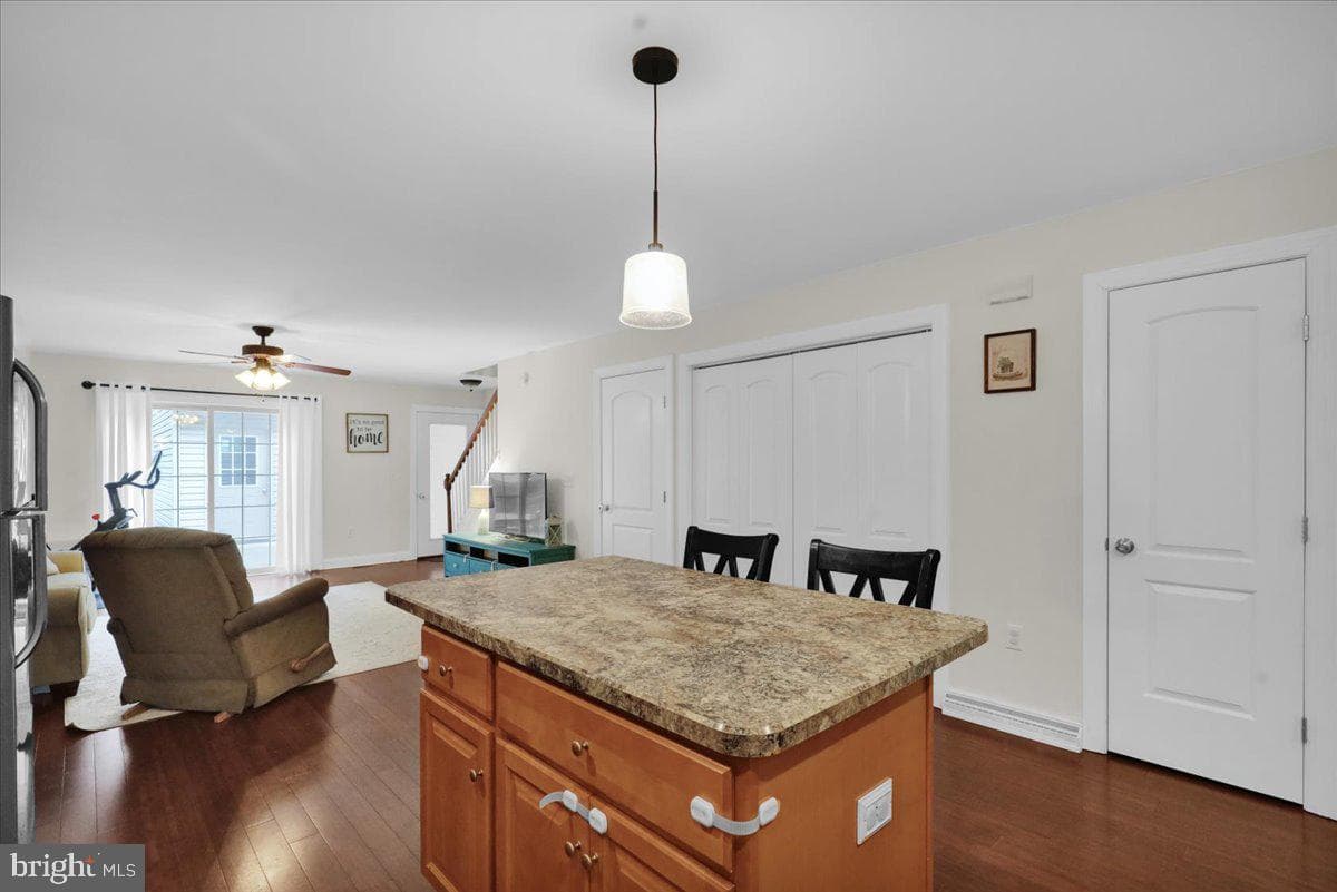 368 Granite Street photo 10