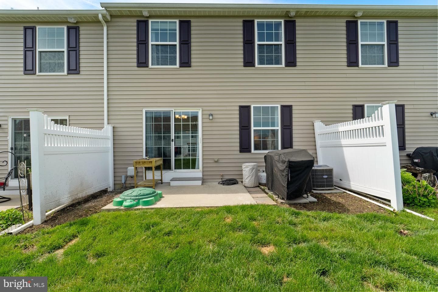 537 Brookwood Drive photo 32