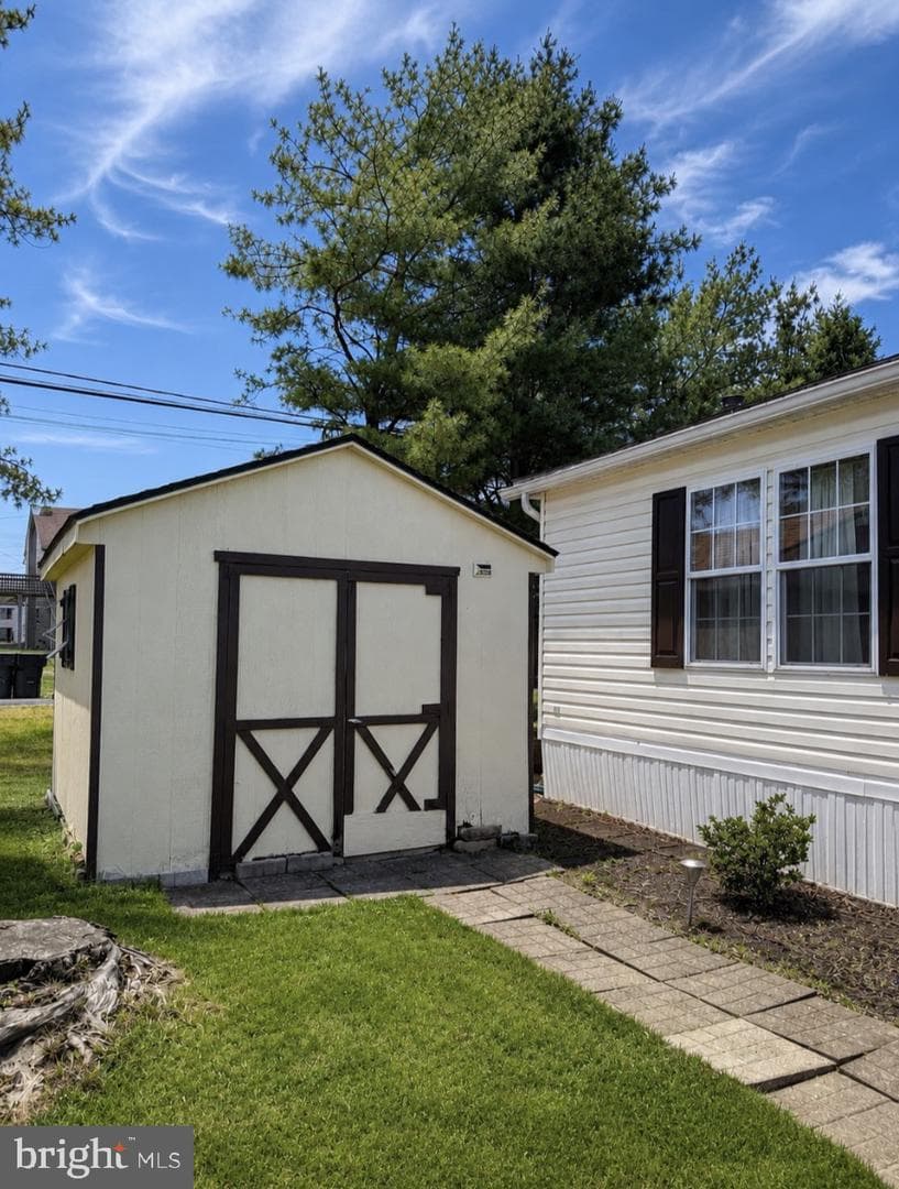 137 Juniper Street photo 20