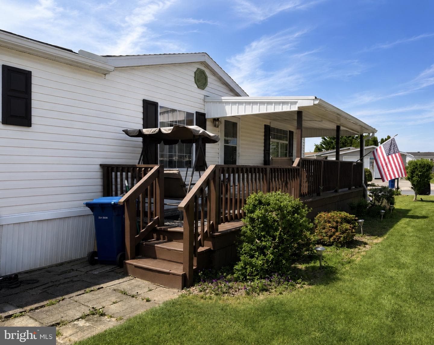 137 Juniper Street photo 4
