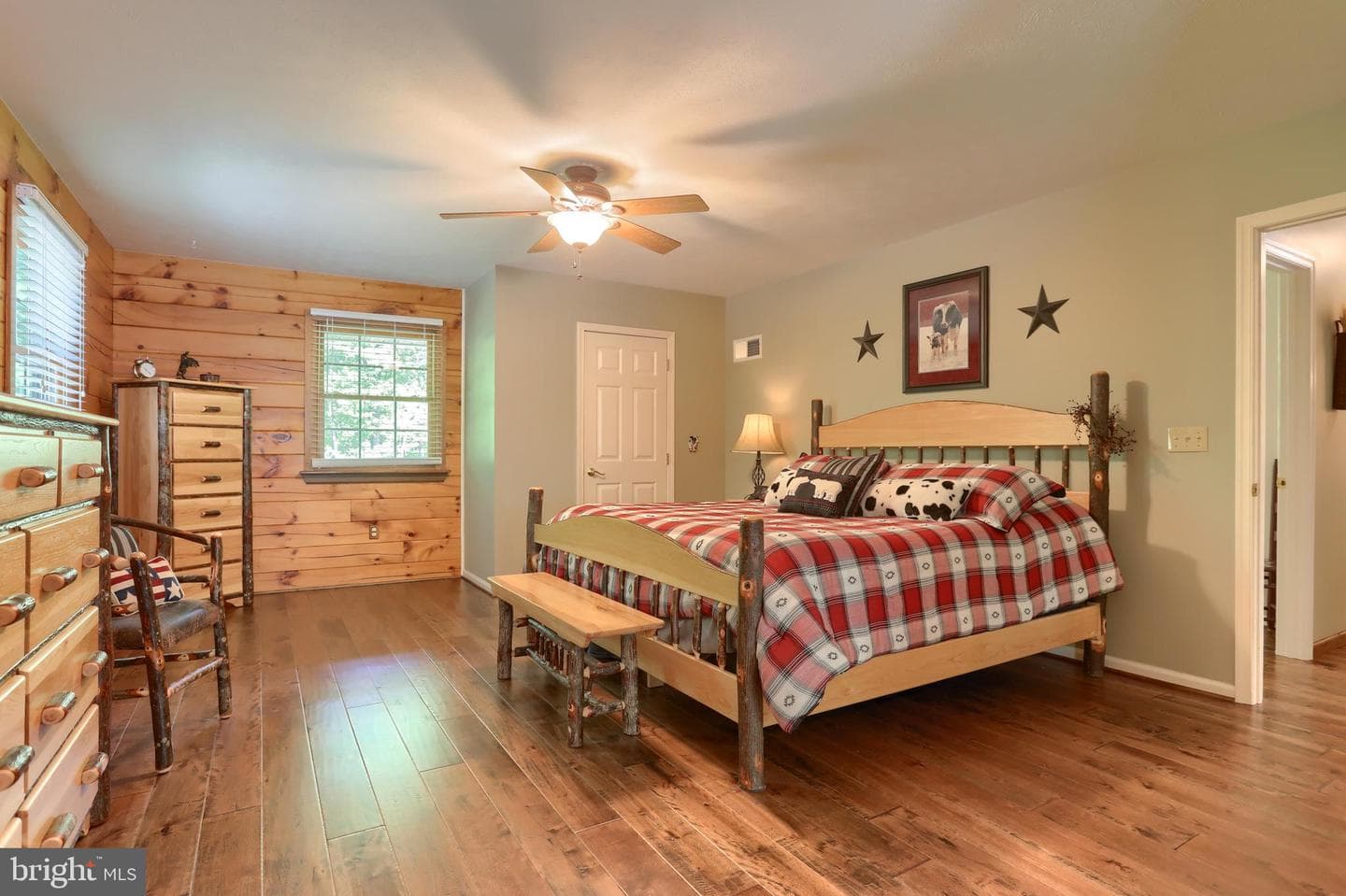 1005 Tulip Tree Drive photo 27