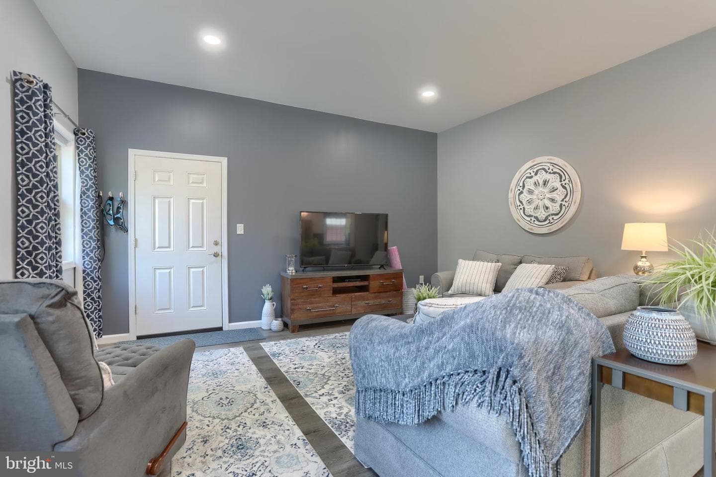 1005 Tulip Tree Drive photo 46
