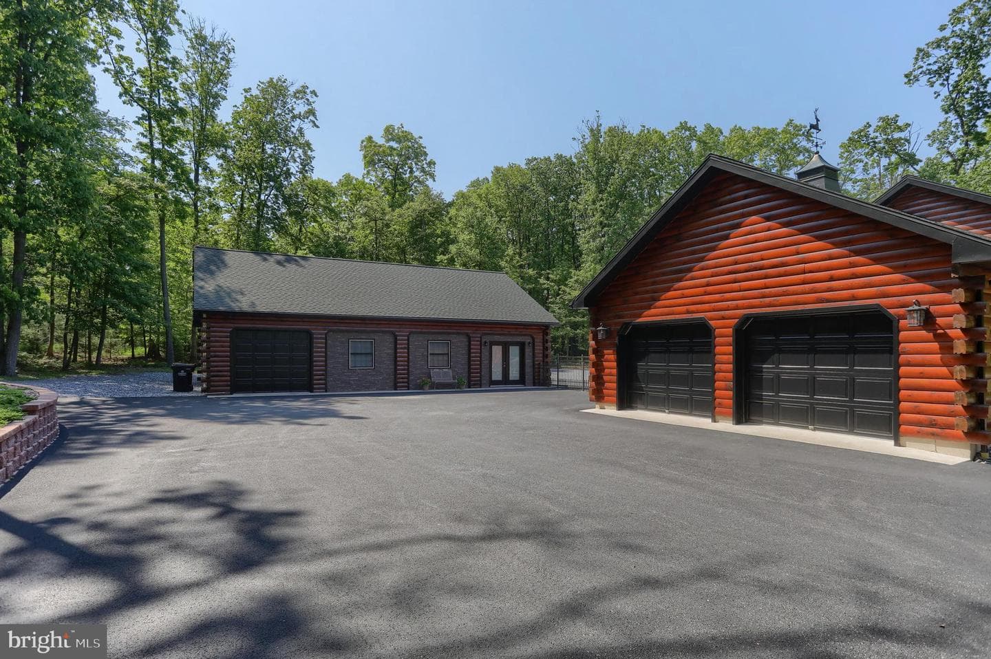 1005 Tulip Tree Drive photo 52