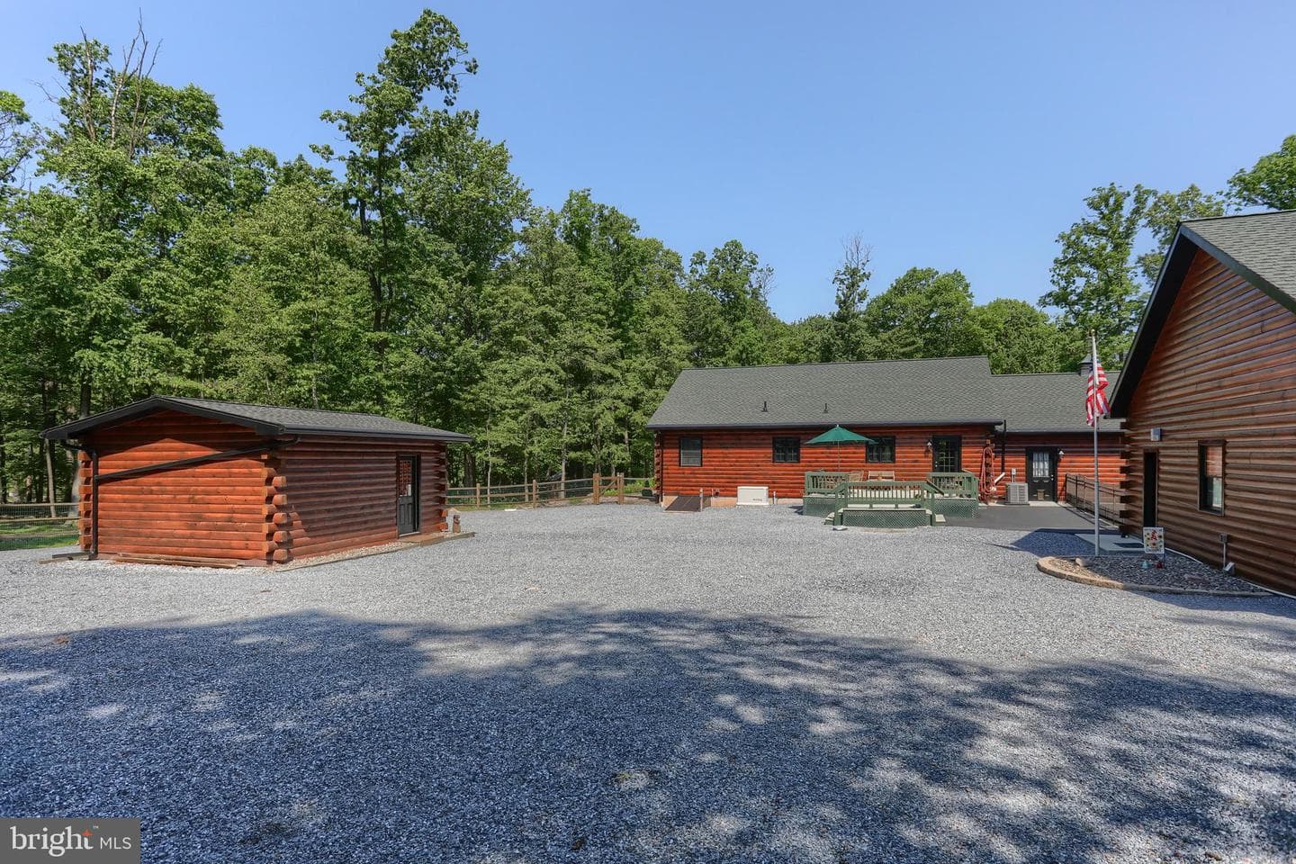 1005 Tulip Tree Drive photo 61