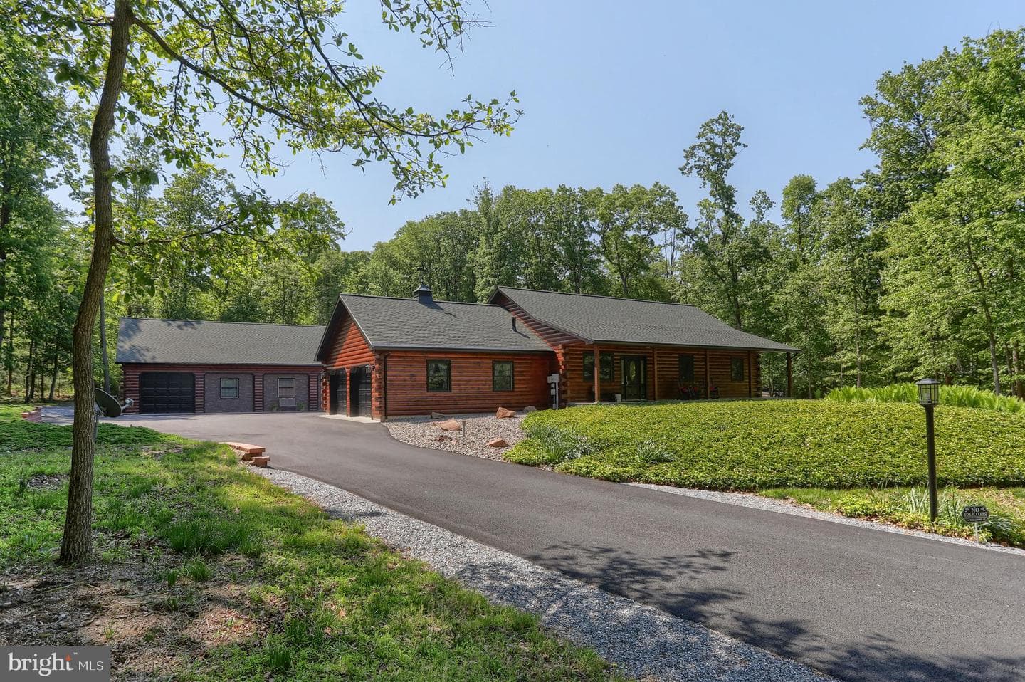 1005 Tulip Tree Drive photo 63