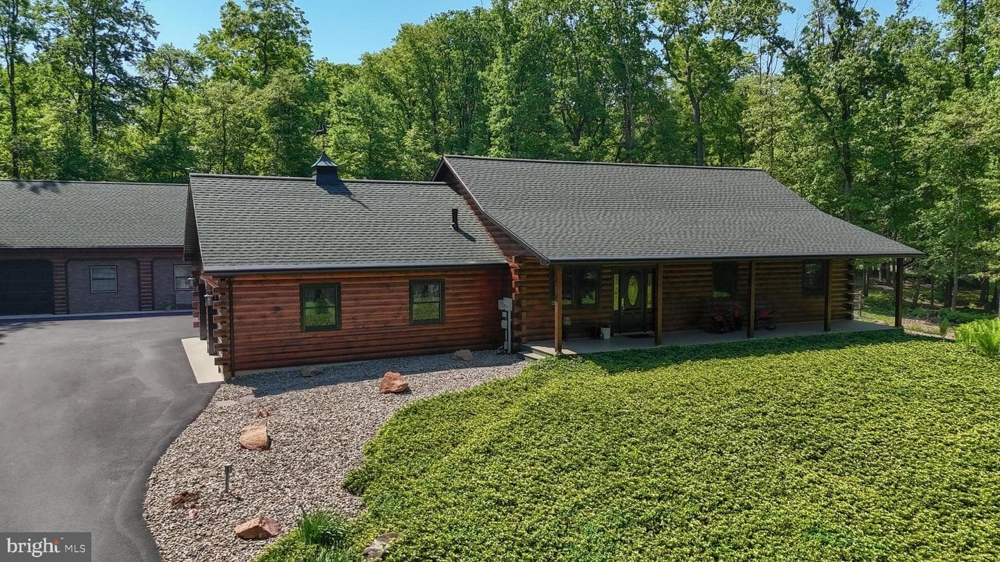 1005 Tulip Tree Drive photo 64