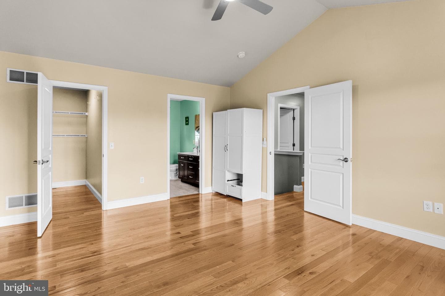 25 Springbrook Drive photo 21