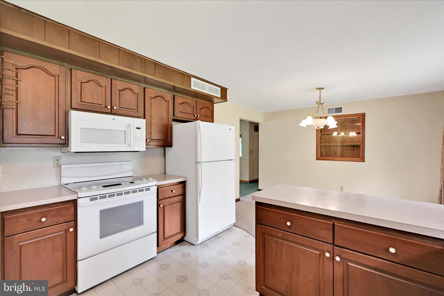 109 Spruce Street photo 10
