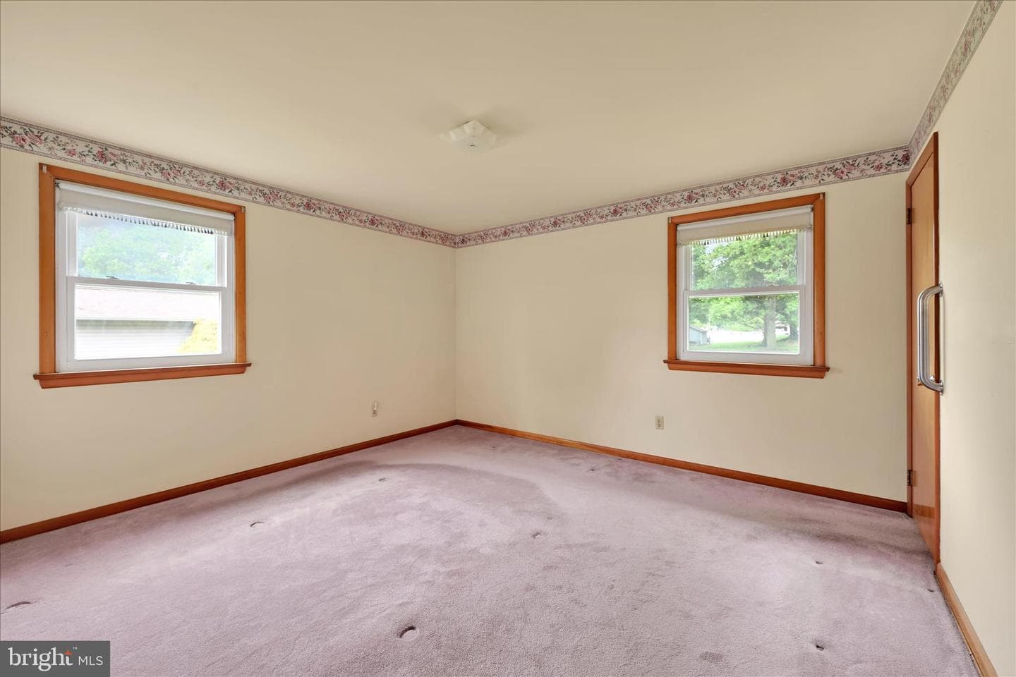 109 Spruce Street photo 14