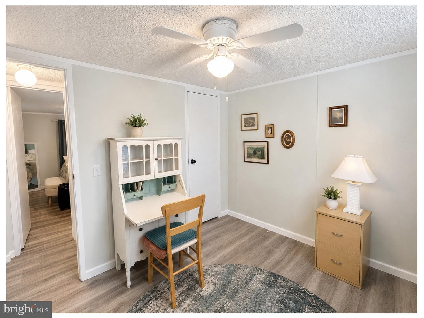 468 W Cedar Street photo 19