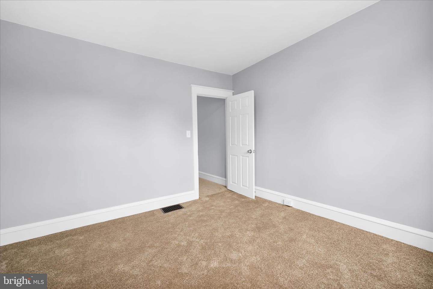 14 Poplar Street photo 22
