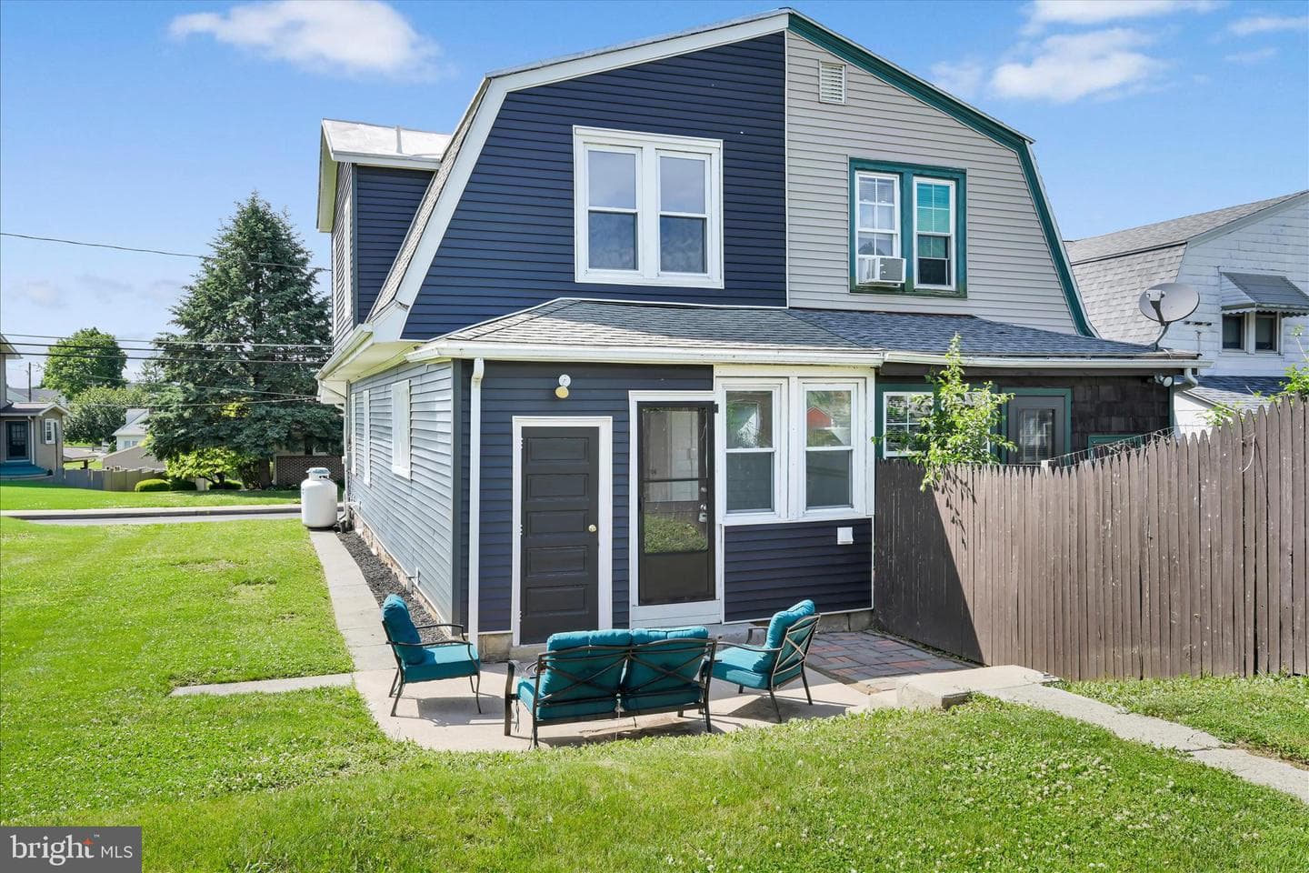 14 Poplar Street photo 28