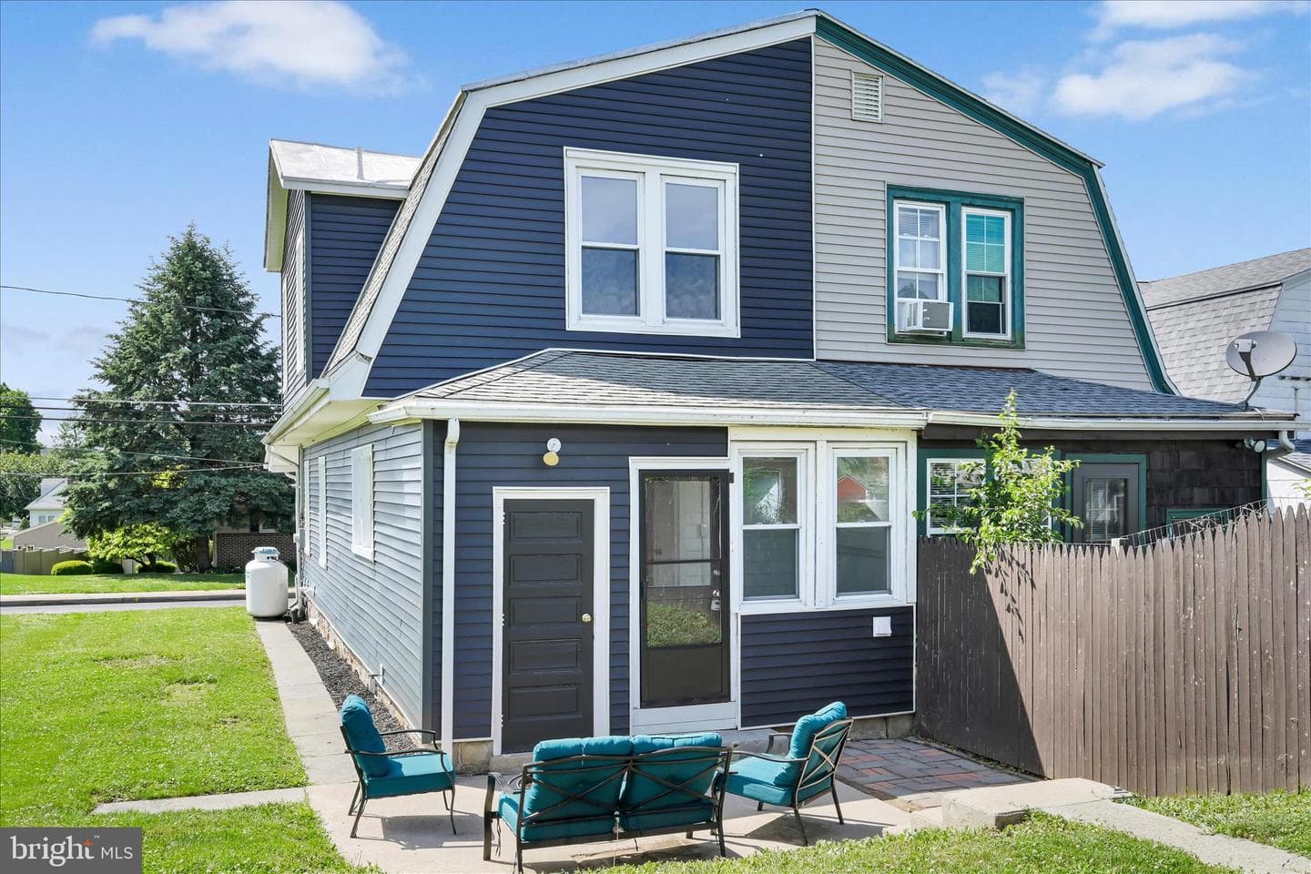 14 Poplar Street photo 29