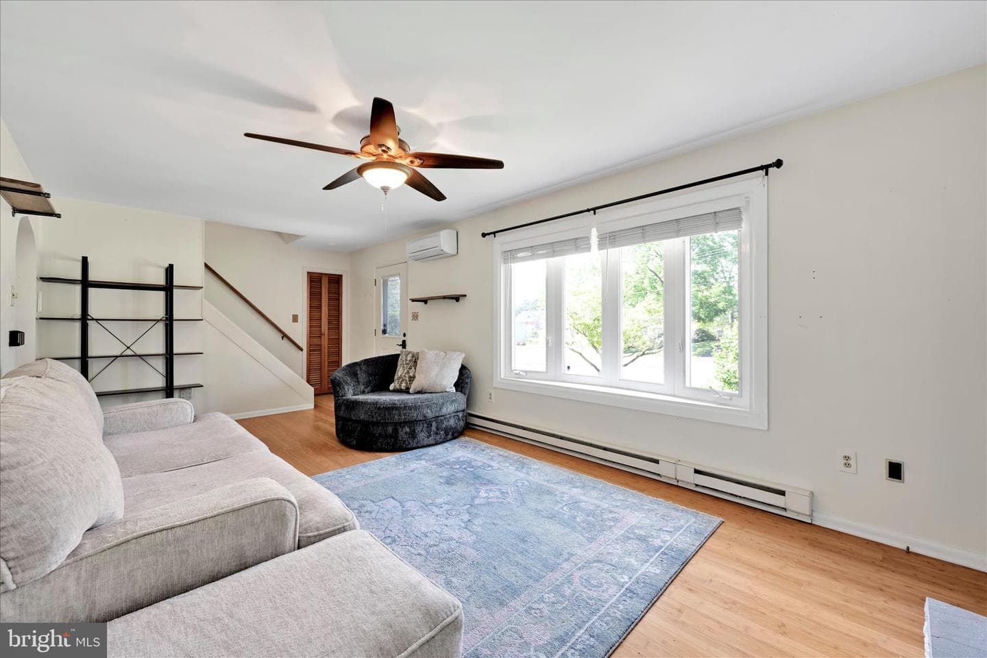 14 W Walnut Street photo 6