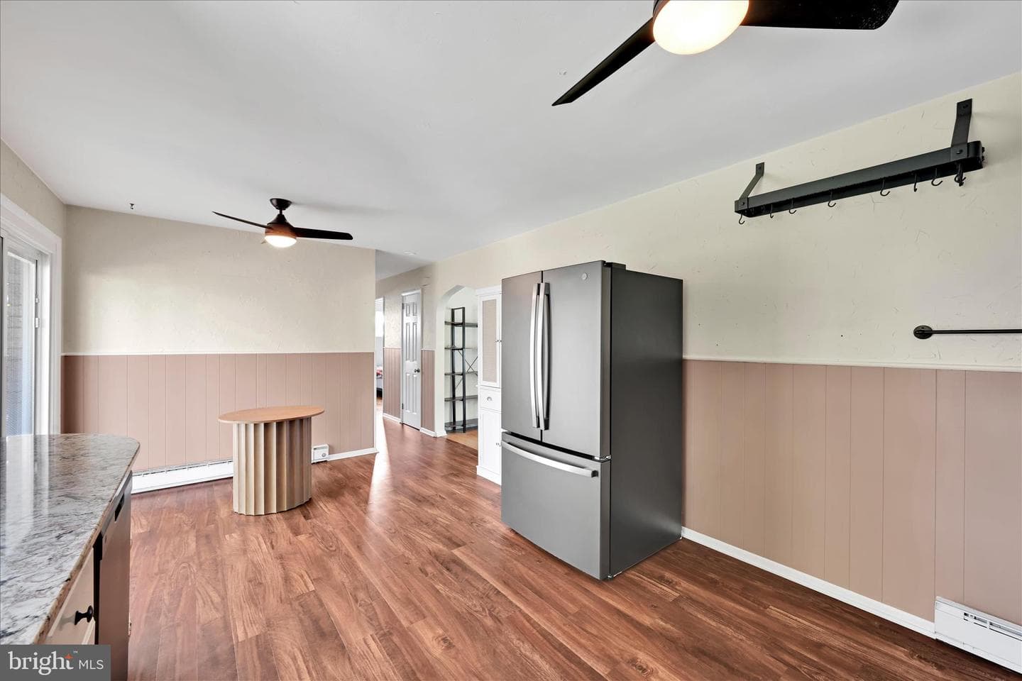 14 W Walnut Street photo 7