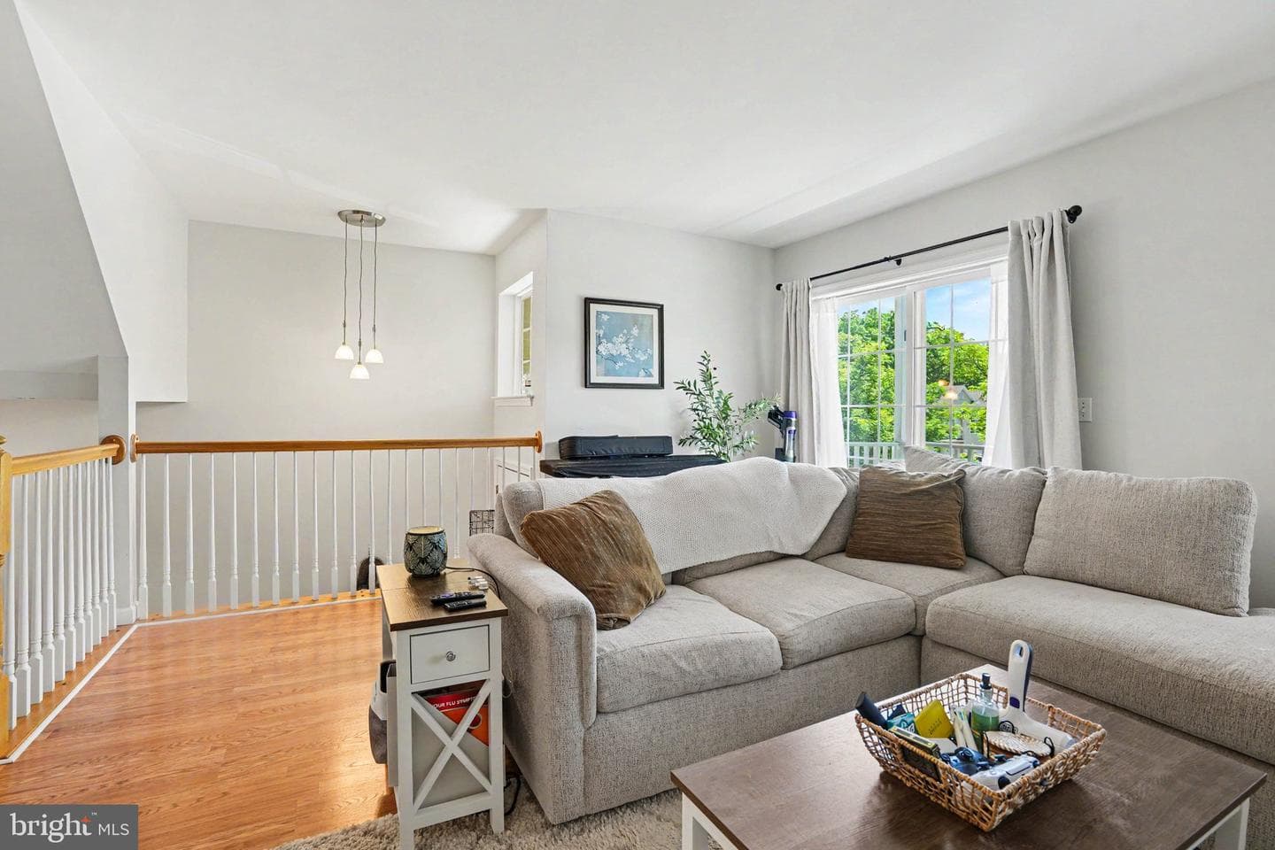102 Woodside Court photo 7