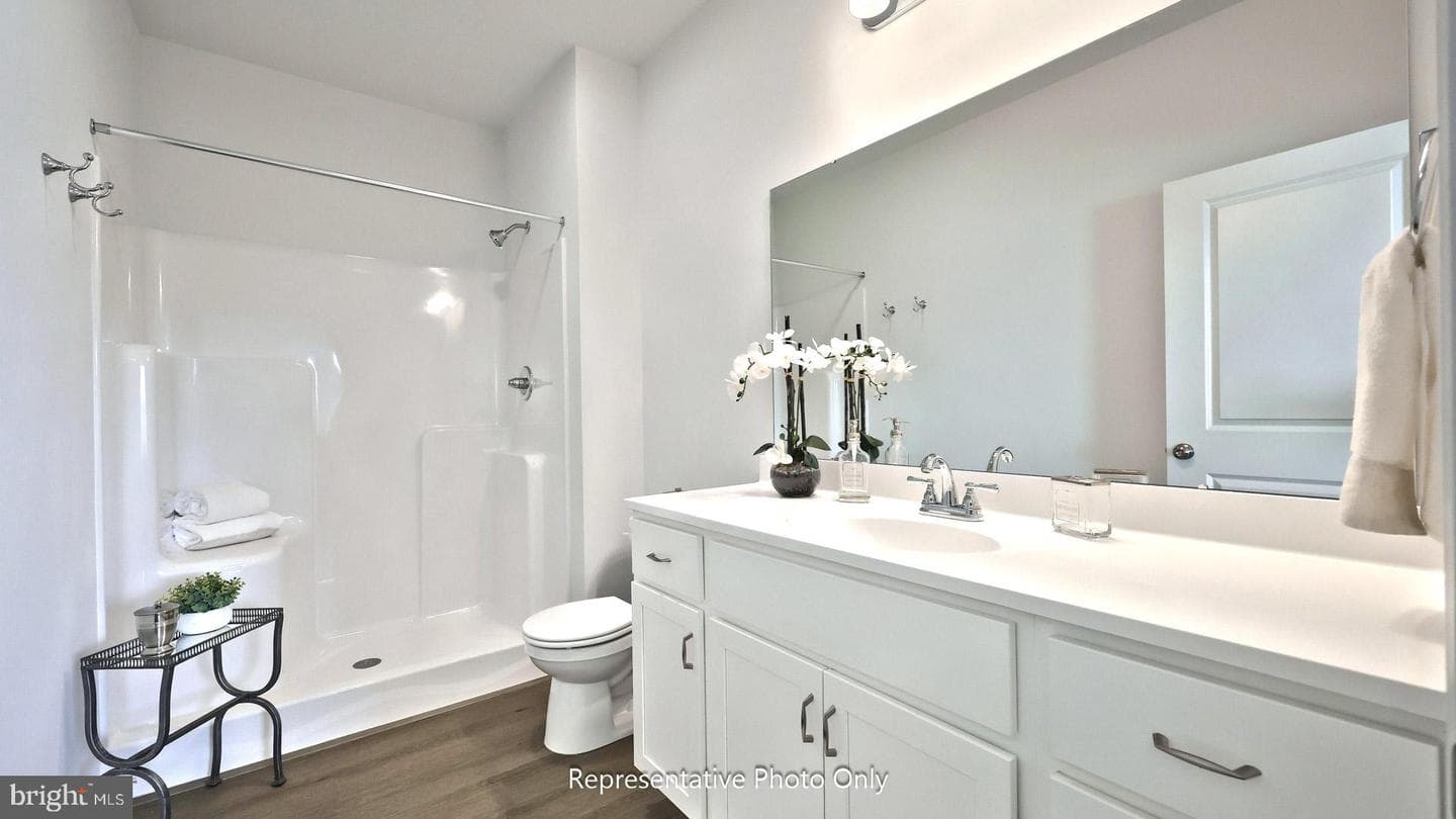 100 Foundry Lane photo 14