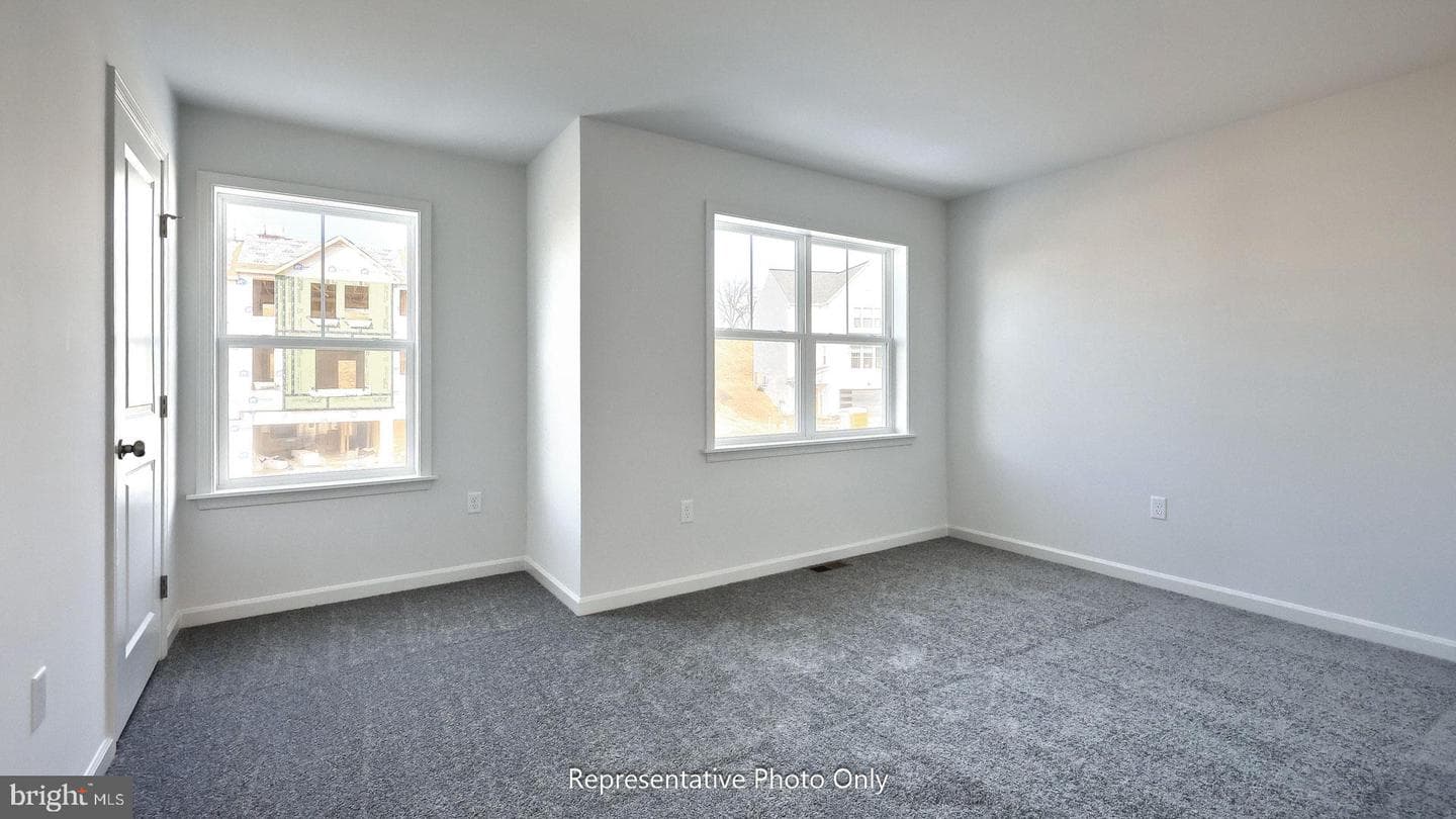 100 Foundry Lane photo 15