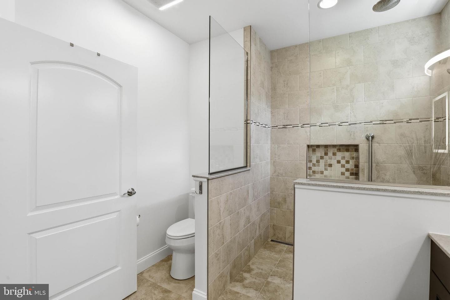 1084 Alden Way photo 25