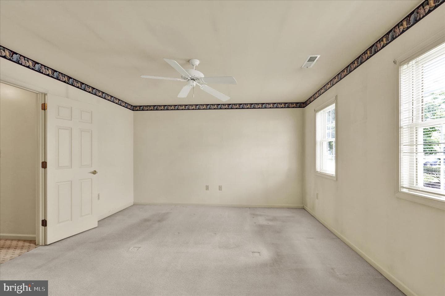 14 Springhouse Drive photo 21
