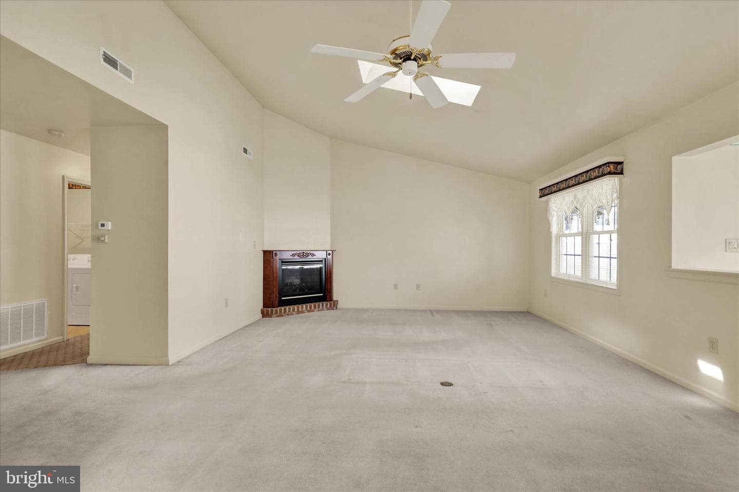 14 Springhouse Drive photo 7