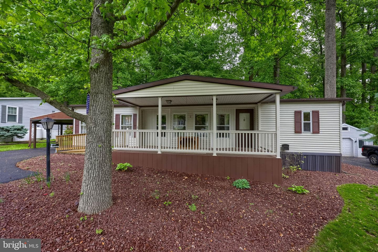 12 Poplar Drive photo 5