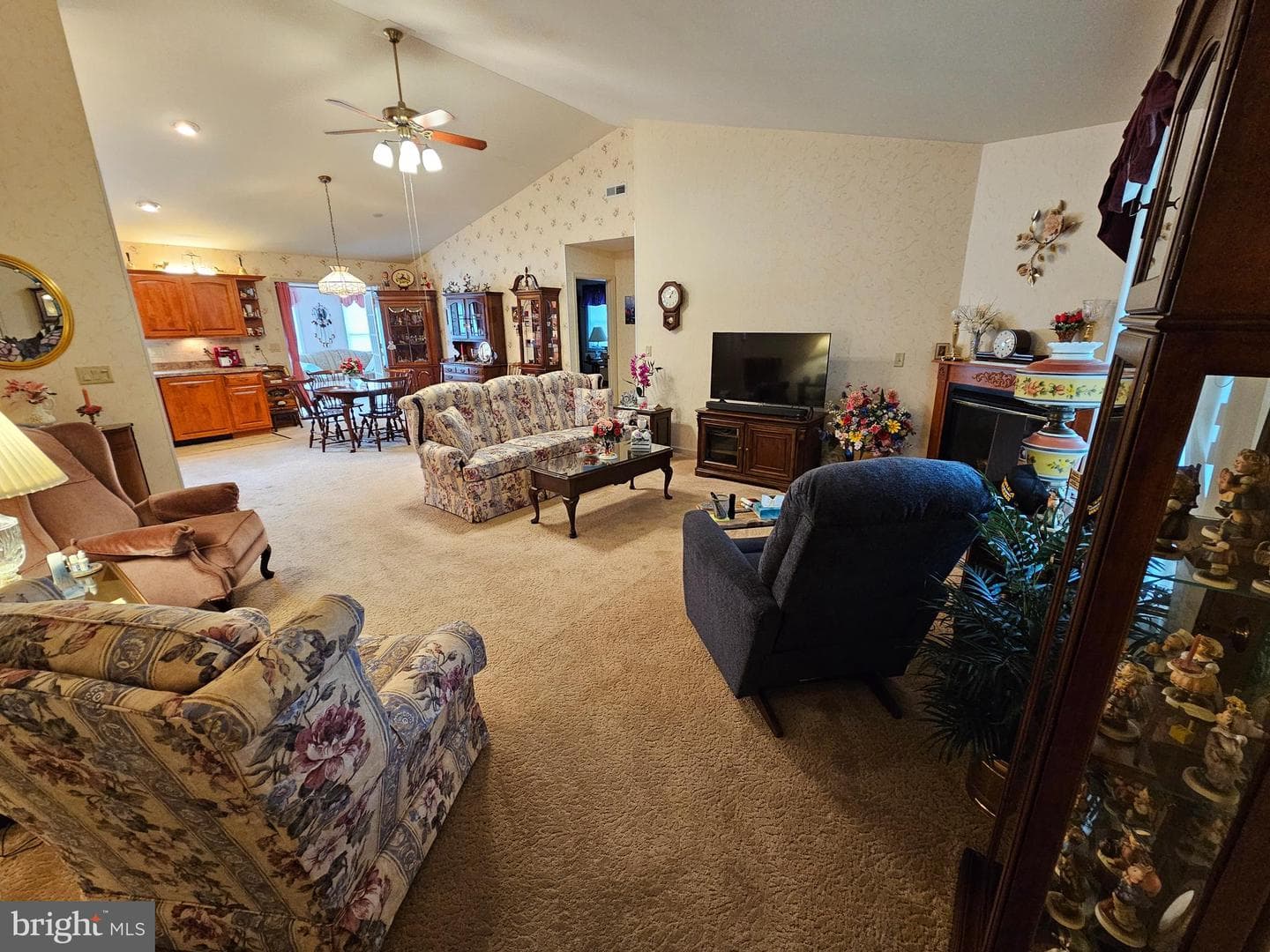 122 Arbor Drive photo 13