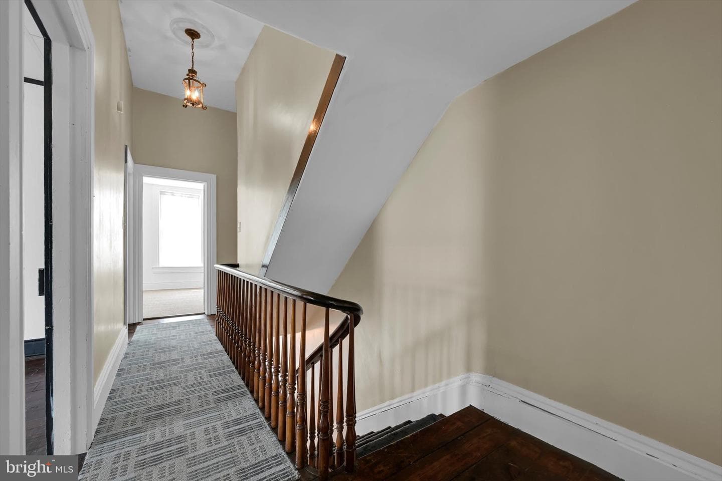 6 N Race Street photo 21