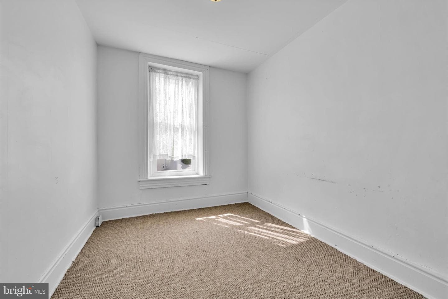 6 N Race Street photo 24